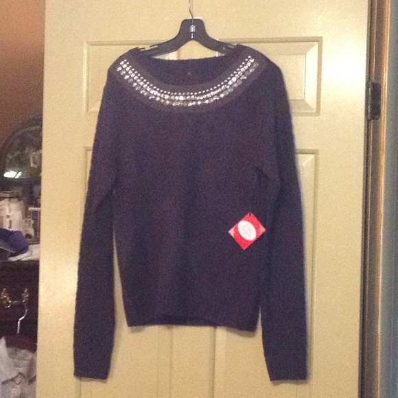 Soft and cozy sweater - Picture 3 of 5